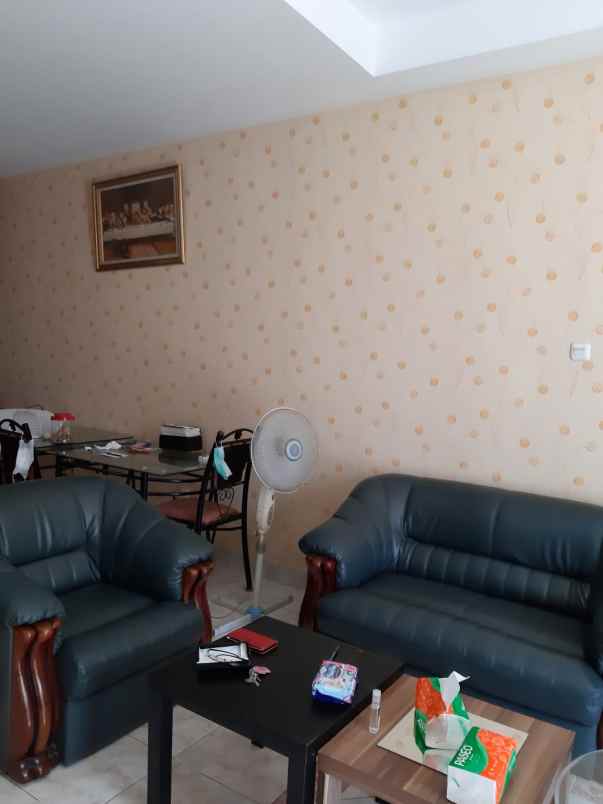 jual rumah taman palem lestari jak bar