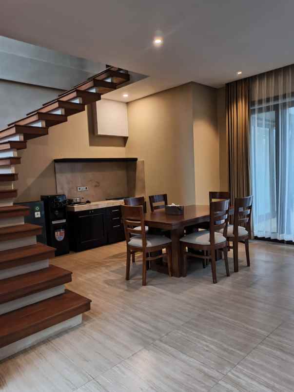 jual villa baru ubud bali