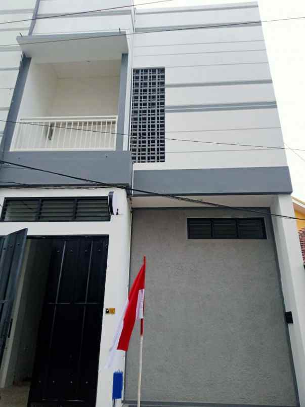 kost ekslusif 14 kamar dekat ub malang