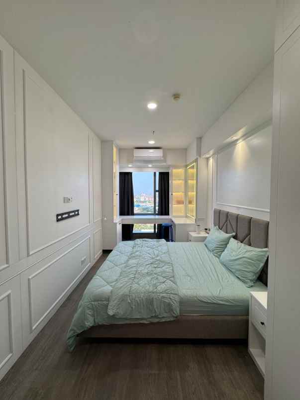 la viz lantai rendah view city full interior furnish