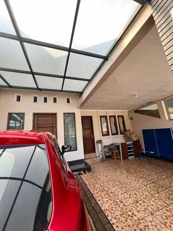 minimalis cantik bebas banjir di kapin jatibening