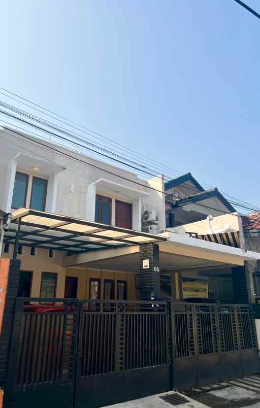 minimalis cantik bebas banjir di kapin jatibening