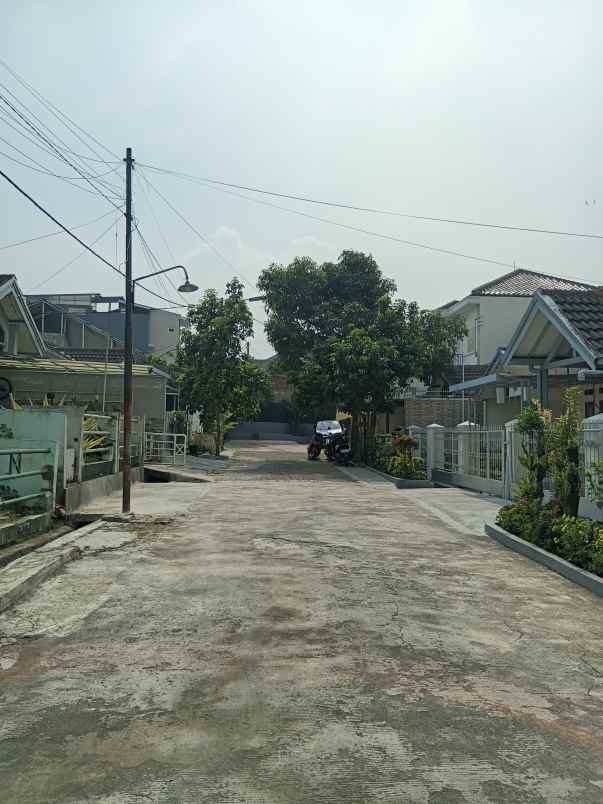 nego keras rumah siap huni lokasi bagus di cipageran