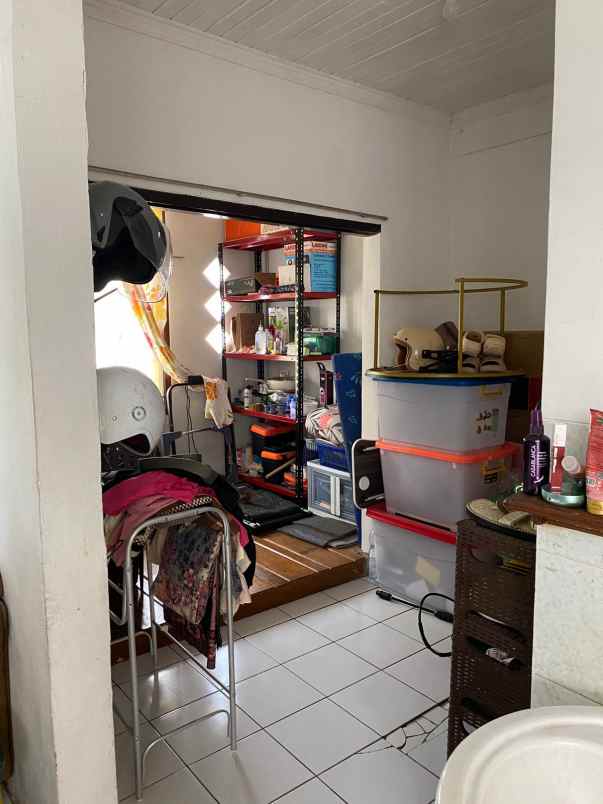 nego keras rumah siap huni lokasi bagus di cipageran