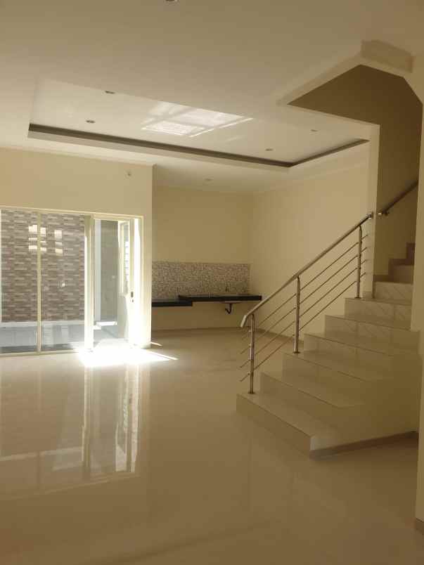 new project manyar kertoadi hanya 1 unit
