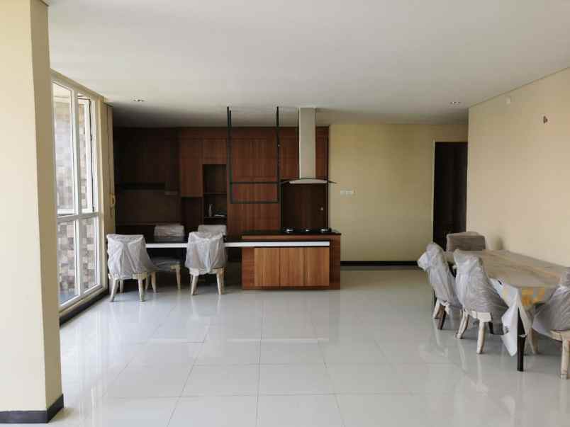 prime commercial building ruko imam bonjol