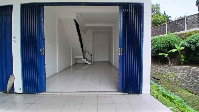 ruko 2 lantai lokasi di purwantoro kota malang