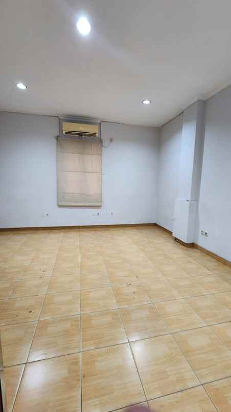 ruko 3 lantai shgb digading serpong tangerang