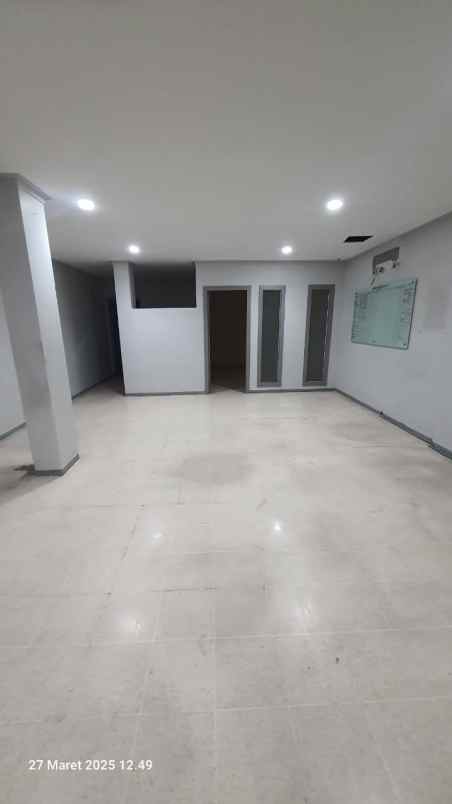 ruko disewakan raden salah bubutan surabaya pusat