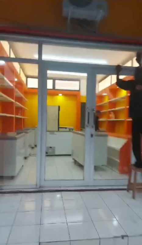 ruko dua lantai ramai strategis benda baru pamulang