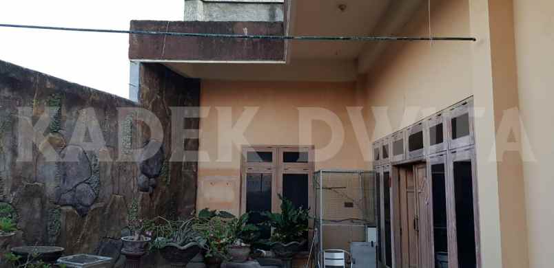 ruko gudang kantor jalan surapati