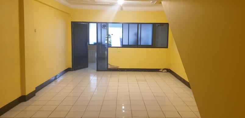 ruko gudang kantor martadinata