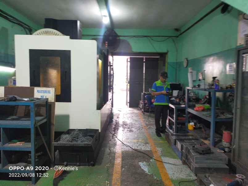 ruko gudang kantor taman royal 1