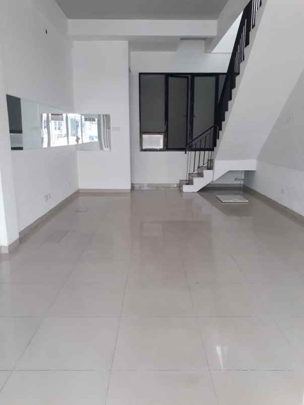 ruko pakuwon city san antonio 2 lantai minim 2 tahun