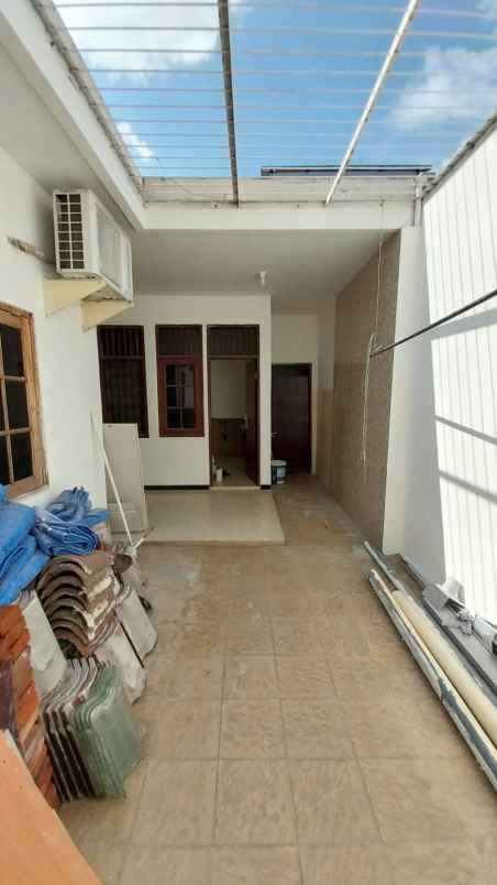 rumah 1 lantai lebar 9 siap huni darmo satelit