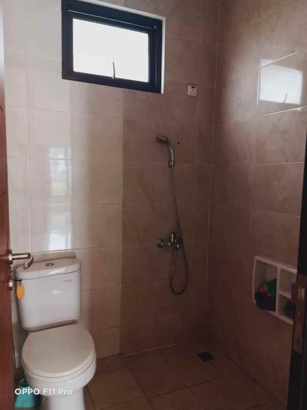 rumah 2 lantai luas 502m 4 1kt harapan indah bekasi