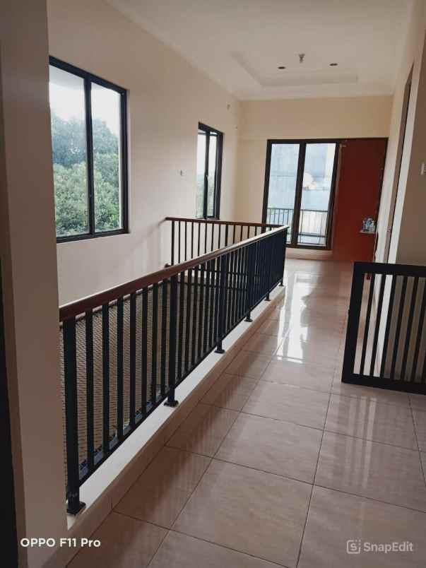 rumah 2 lantai luas 502m 4 1kt harapan indah bekasi