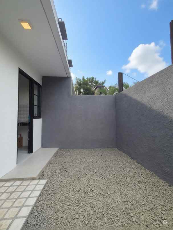 rumah 2 lantai modern minimalis di cipayung jaktim