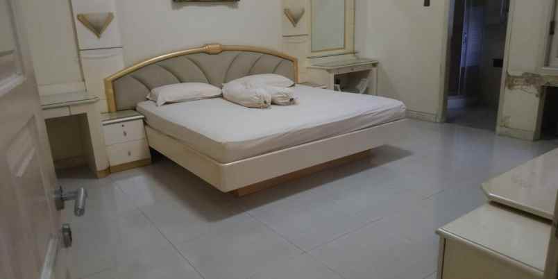 rumah araya 1 galaxy bumi permai strategis favorite