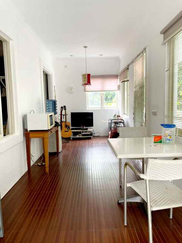 rumah bagus siap huni di taman provence bsd tangsel