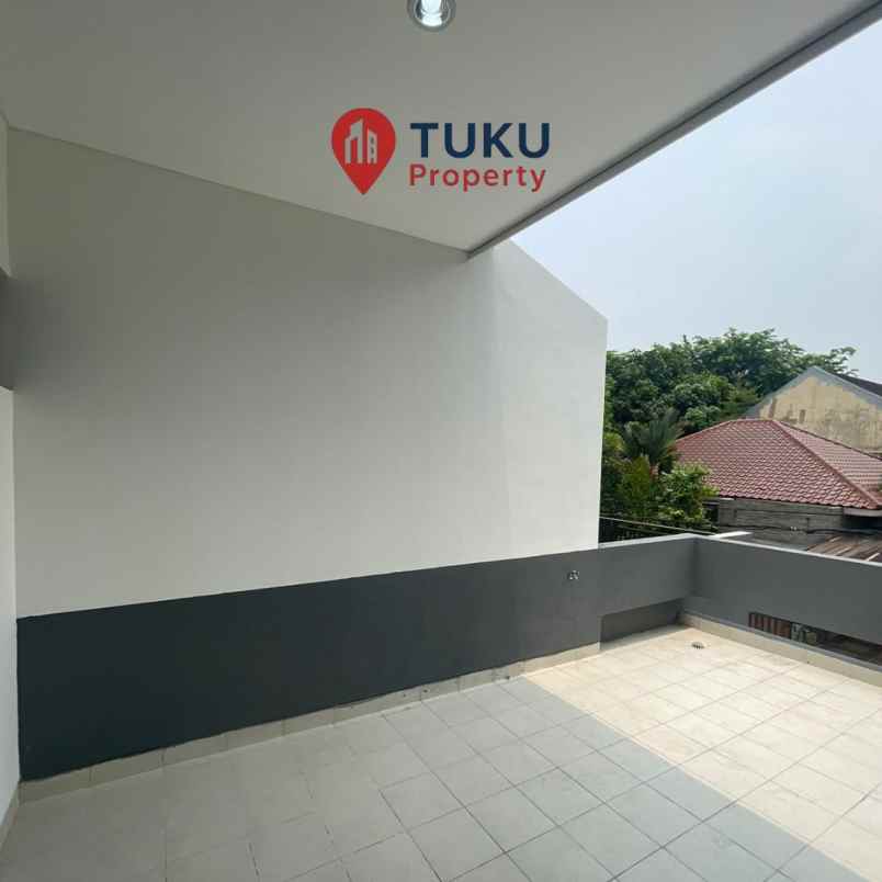 rumah bangunan baru di mertilang bintaro 9