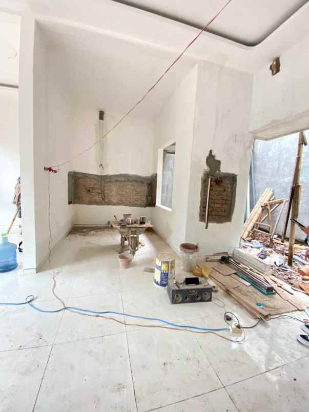 rumah baru american clasic lokasi sengkaling