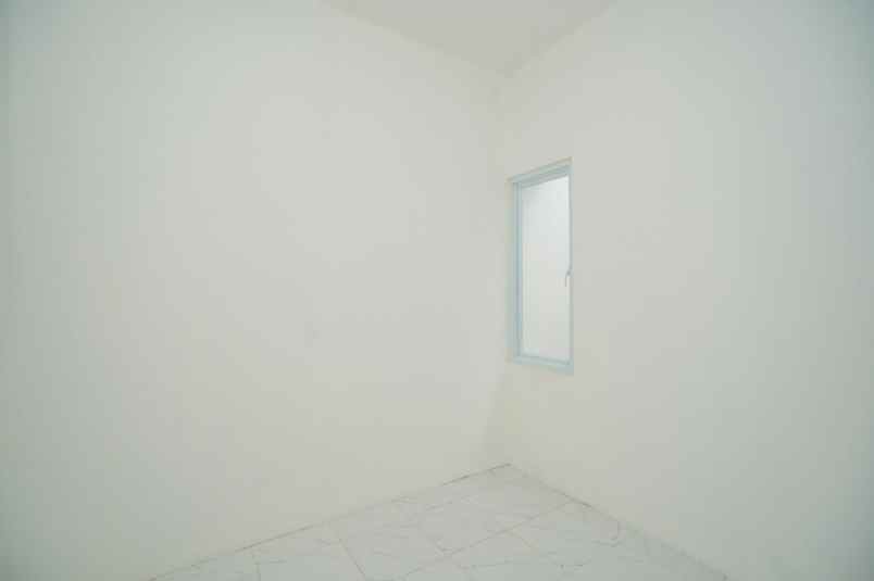 rumah baru dalam komplek di rawalumbu bekasi kota