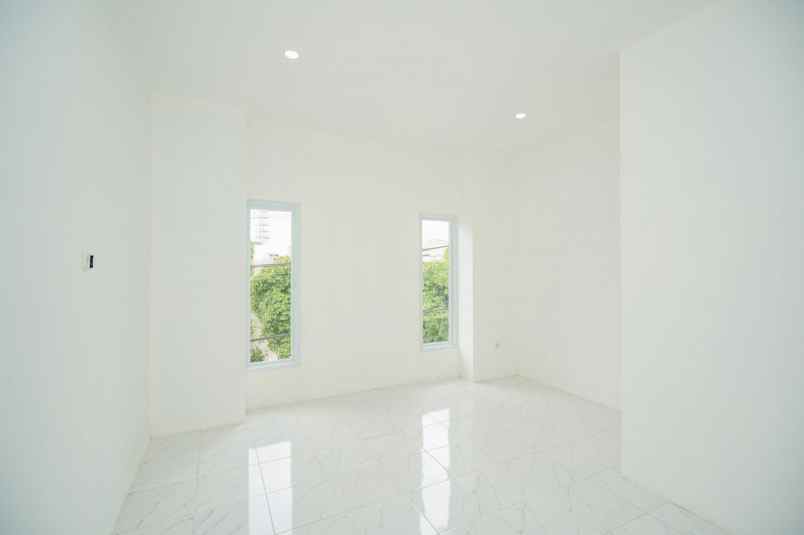 rumah baru dalam komplek di rawalumbu bekasi kota