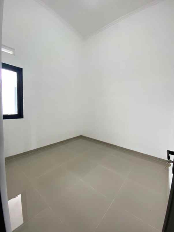 rumah baru minimalis lokasi kavling istana bandara