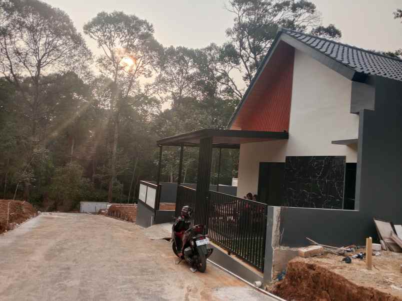 rumah baru shm ready siap huni bisa kpr sekitar unnes