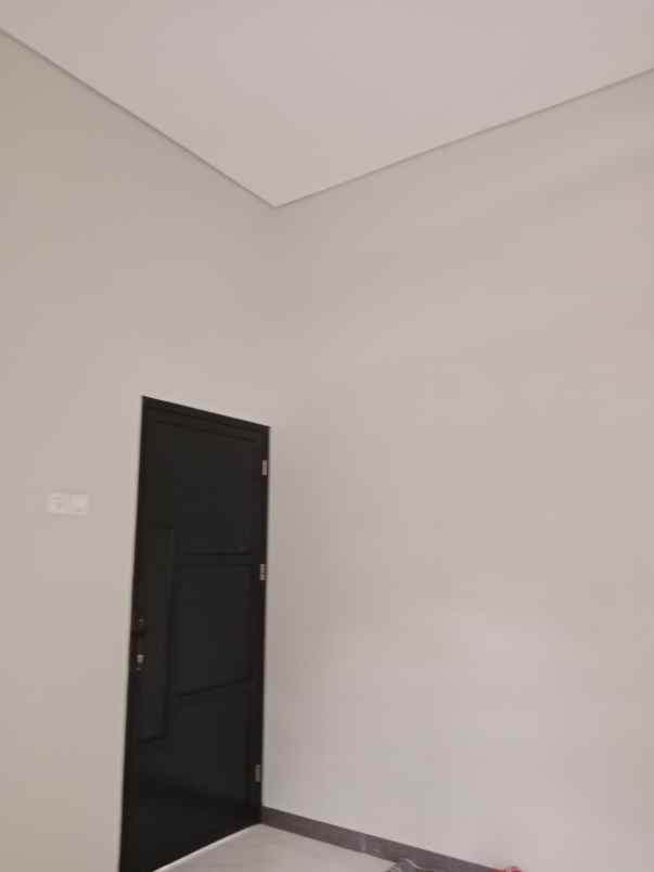 rumah baru shm ready siap huni bisa kpr sekitar unnes