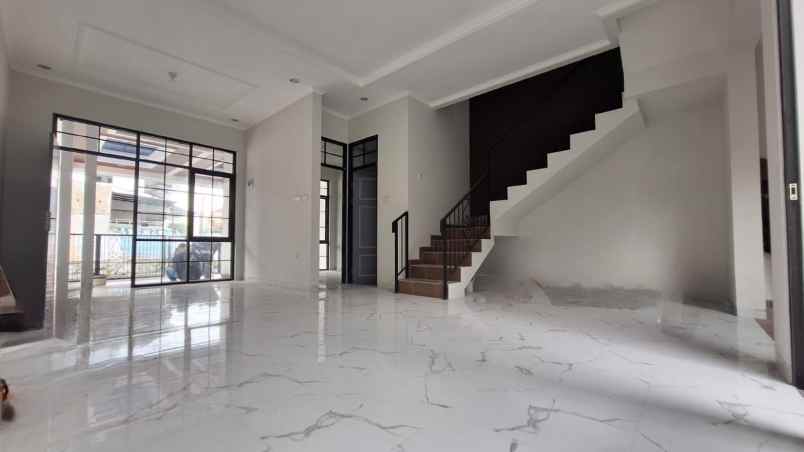 rumah baru siap huni area turangga buah batu bandung