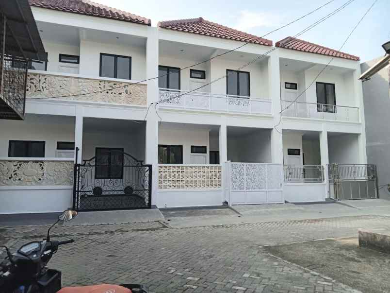 rumah baru siap huni di harapan indah 1 bekasi