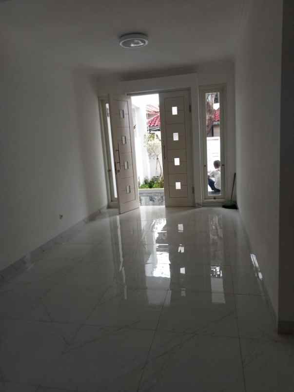 rumah baru siap huni di pondok kelapa jakarta timur