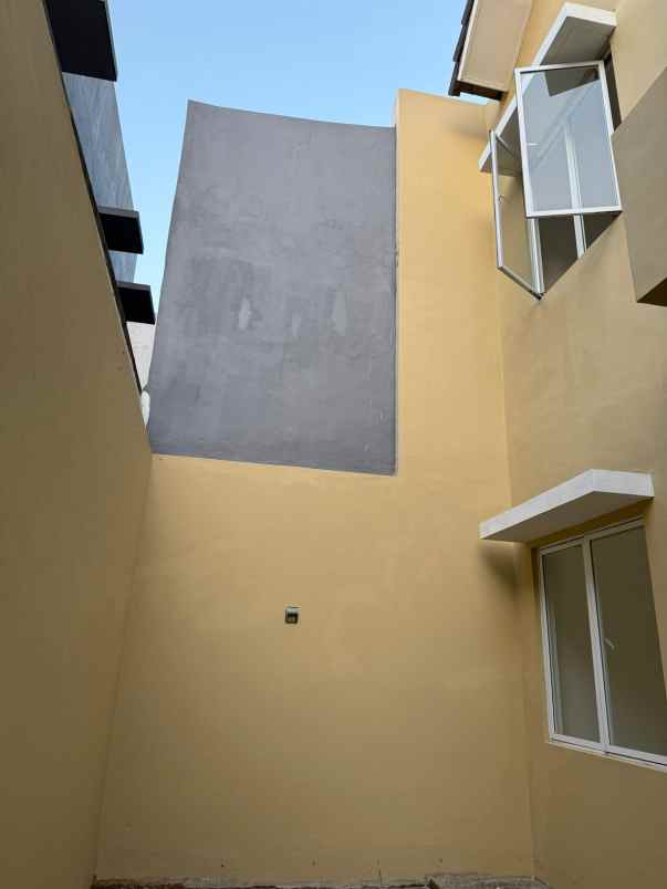 rumah cakep harga murah di jakarta garden city cakung