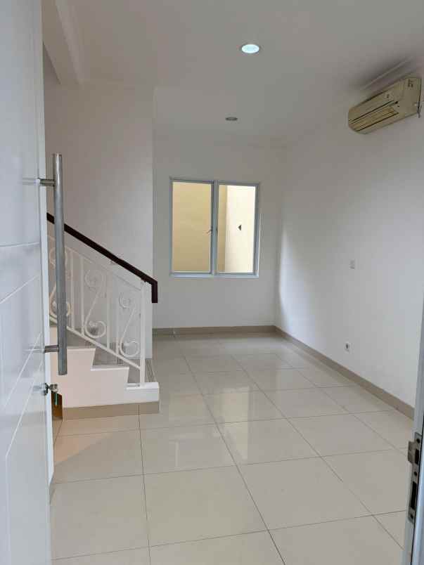 rumah cakep harga murah di jakarta garden city cakung