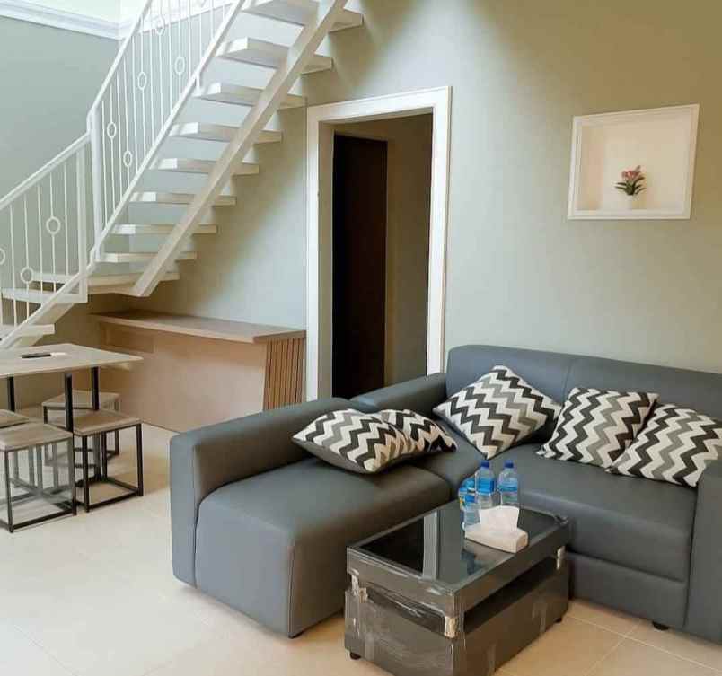 rumah cantik ngijo gunungpati semarang