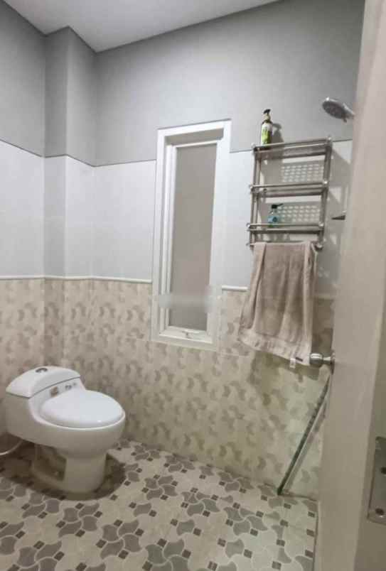 rumah cantik ngijo gunungpati semarang