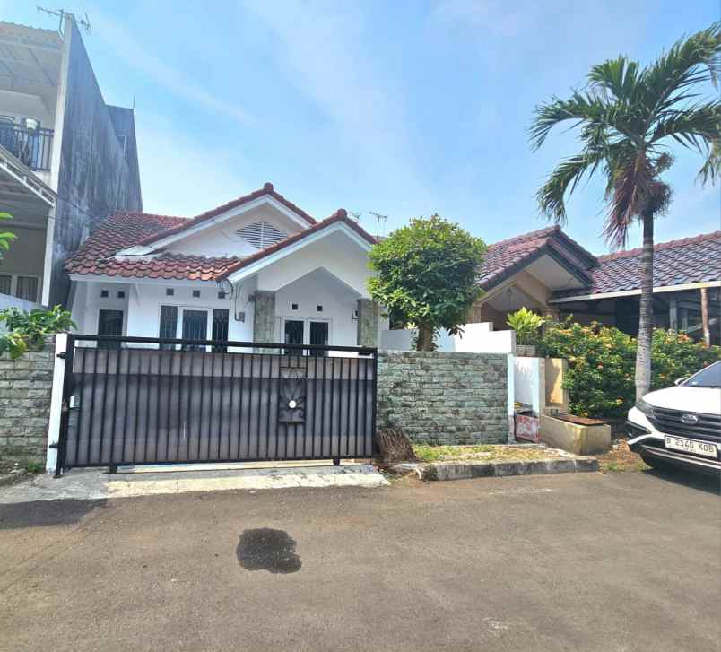rumah di bulevar hijau harapan indah bekasi