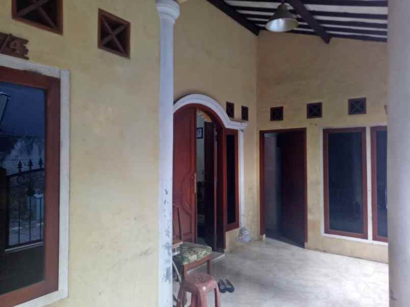rumah dijual di komplek pinang indah kunciran