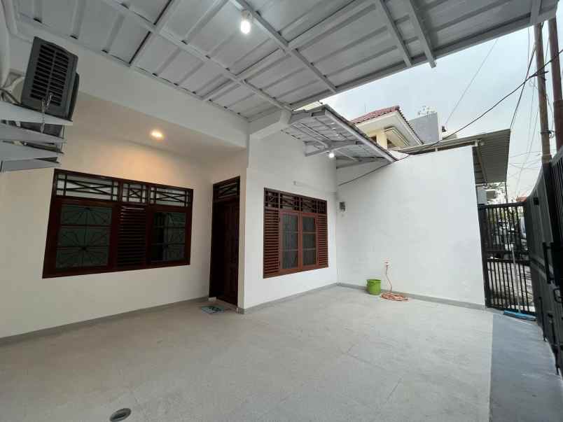 rumah dijual murah pondok bambu jakarta timur