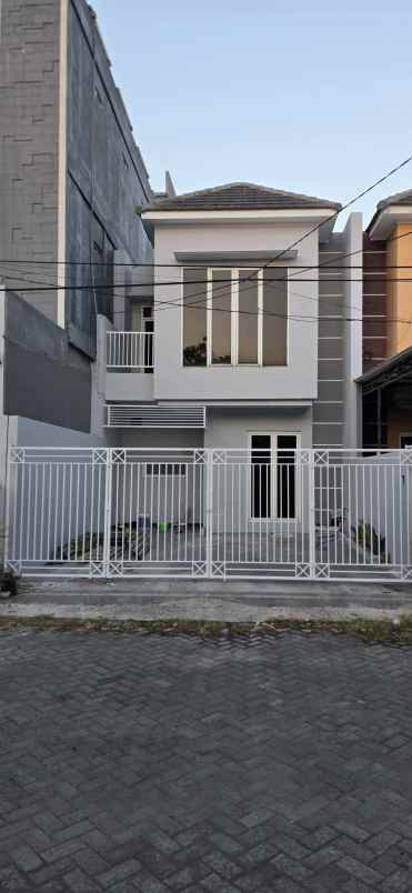 rumah disewakan bumi marina mas 2 lantai nego min 2th