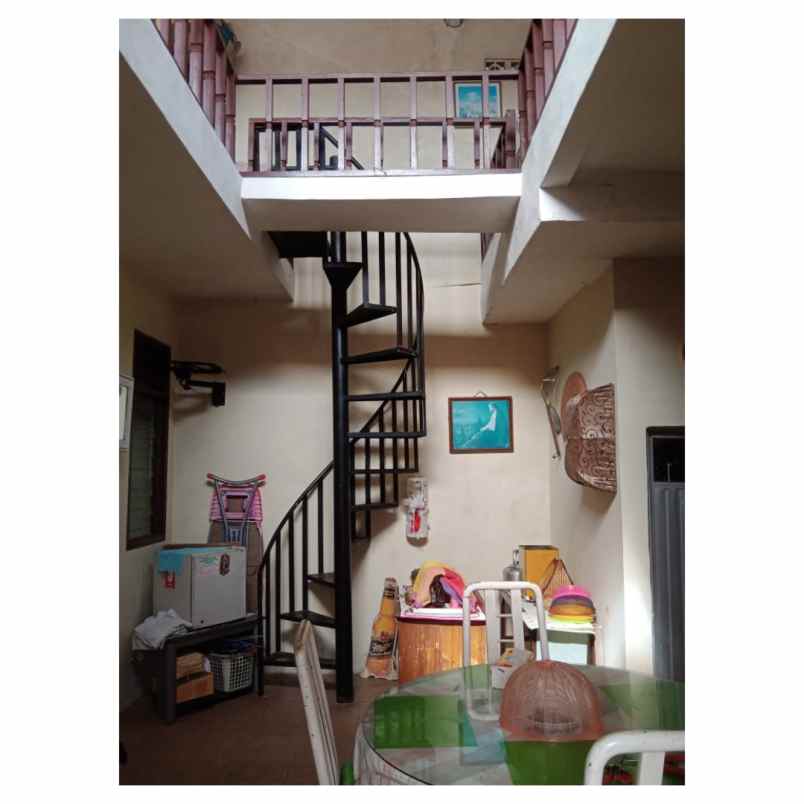 rumah grand sawangan regensi