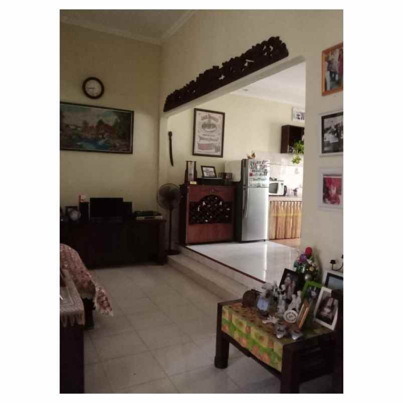 rumah grand sawangan regensi