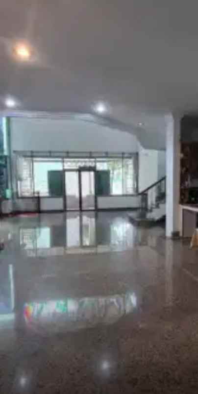 rumah green ville 2 lantai 8 kt 5 km 731 m shm