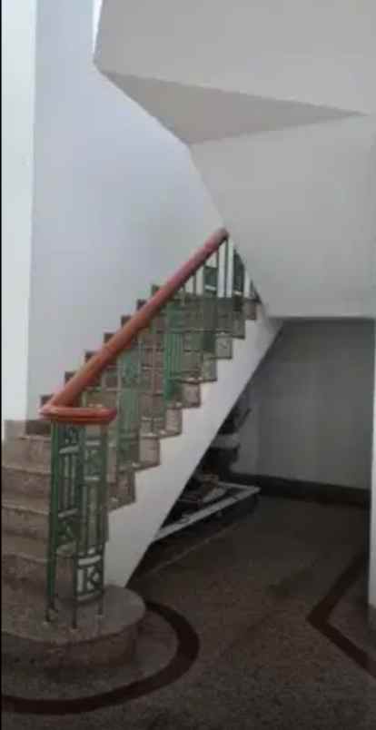 rumah green ville 2 lantai 8 kt 5 km 731 m shm