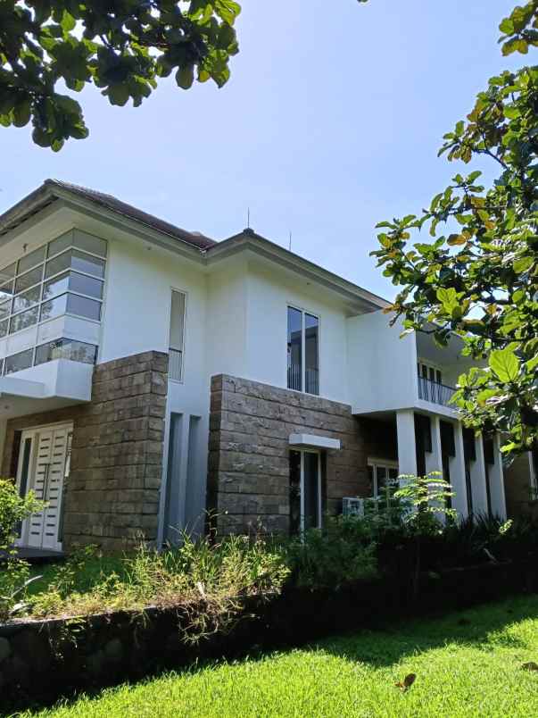 rumah hook 2 lantai siap huni diamond hill citraland