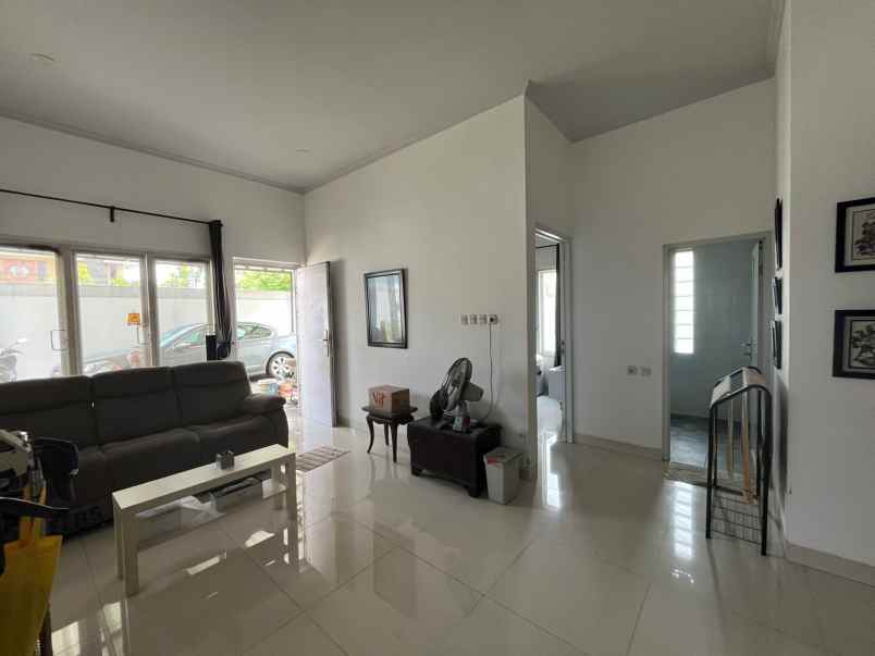 rumah hook di grand galaxy city bekasi
