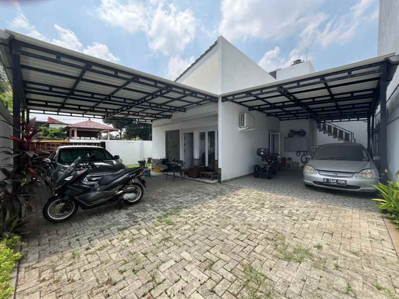 rumah hook di grand galaxy city bekasi