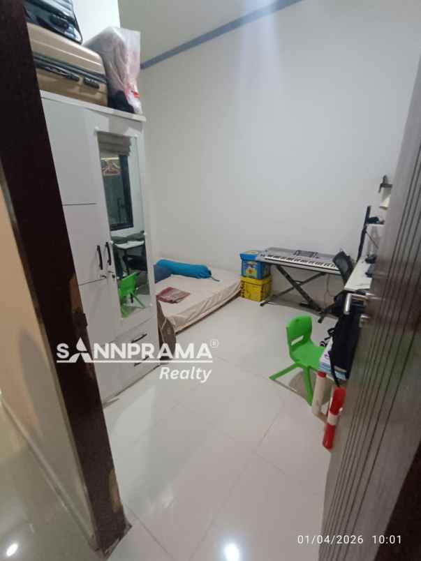 rumah hook murah dalam cluster dekat tol sawangan